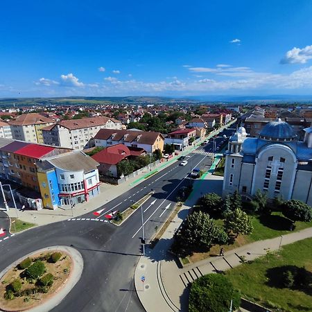 Zen Apartament Apartment Alba Iulia Exterior photo